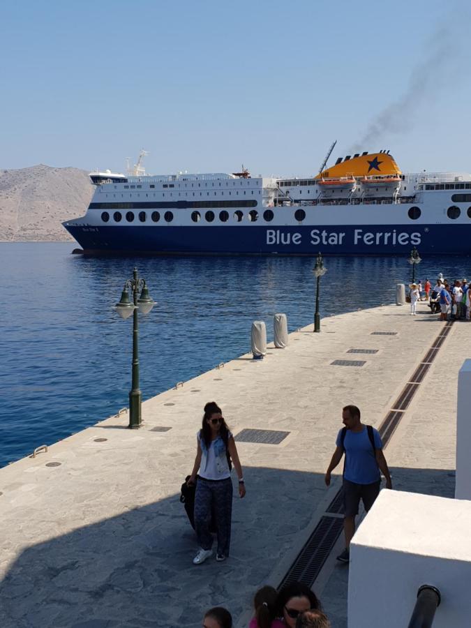 Danezis Sea Stars Villas Sými Esterno foto